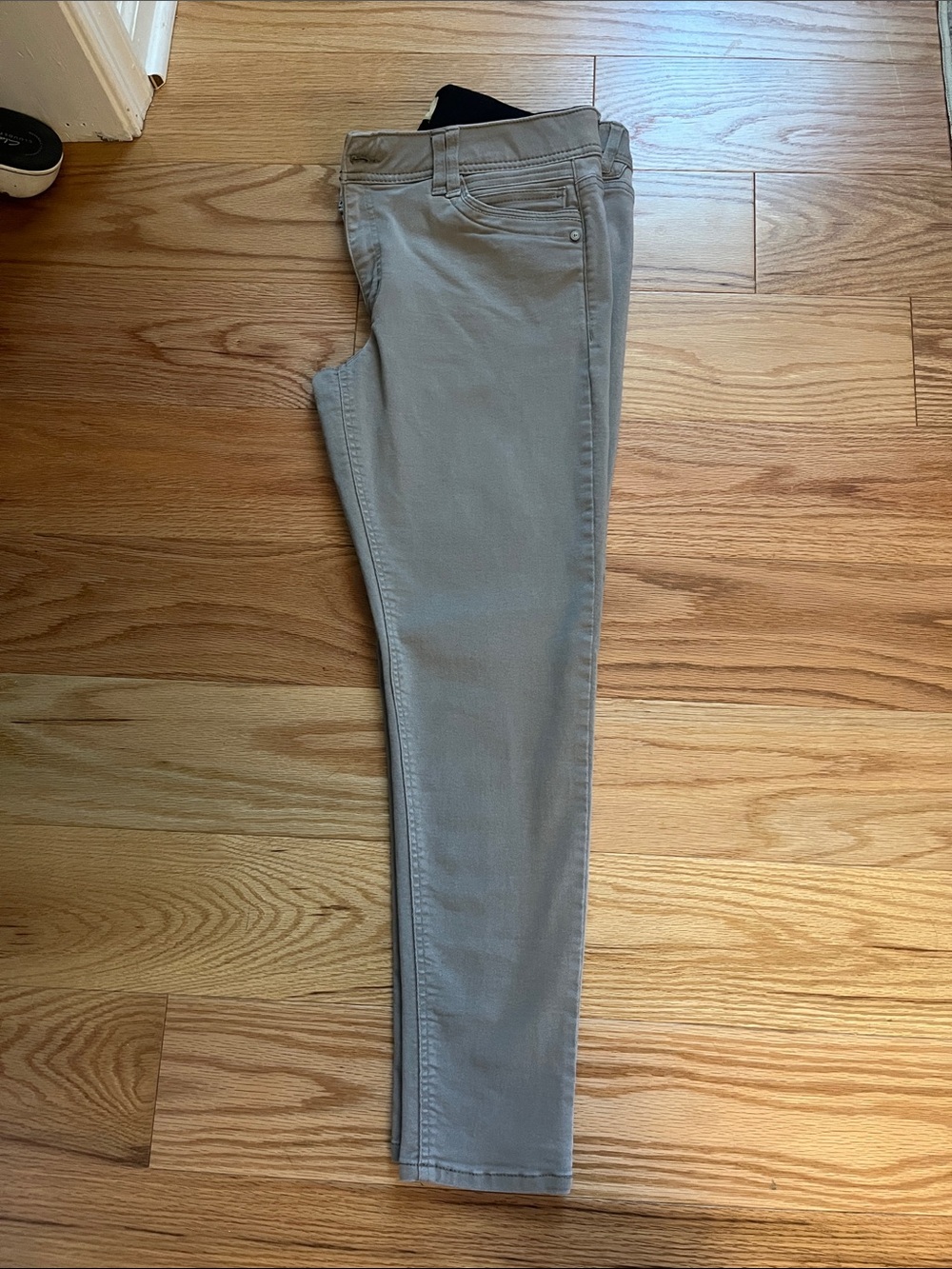 Democracy Women's Slim Fit Jeans in Light Taupe Ab Technology